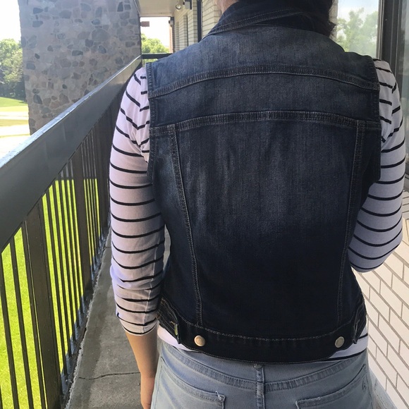 Denim vest - Picture 2 of 5